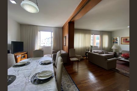 Apartamento à venda com 250m², 3 quartos e 1 vaga