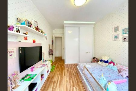 Apartamento à venda com 210m², 3 quartos e sem vaga