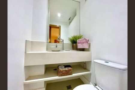 Apartamento à venda com 210m², 3 quartos e sem vaga