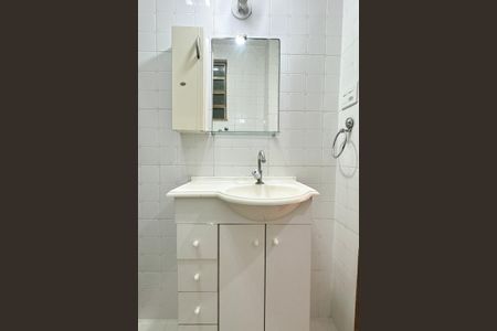 Apartamento à venda com 36m², 1 quarto e sem vaga Apartamento à venda com 36m², 1 quarto e sem vagaBanheiro