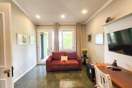 Casa à venda com 1330m², 8 quartos e 4 vagas Casa à venda com 1330m², 8 quartos e 4 vagasQuarto 1