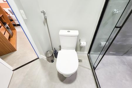 Casa à venda com 1330m², 8 quartos e 4 vagas Casa à venda com 1330m², 8 quartos e 4 vagasBanheiro suite 4