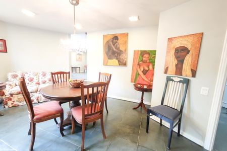 Casa à venda com 1330m², 8 quartos e 4 vagas Casa à venda com 1330m², 8 quartos e 4 vagasSala 3