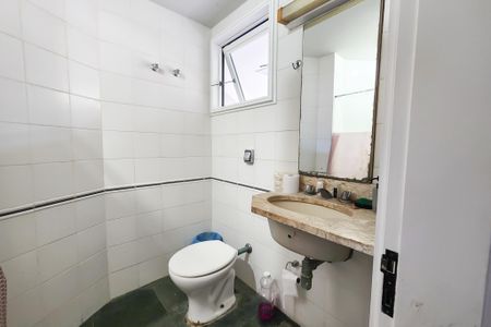 Casa à venda com 1330m², 8 quartos e 4 vagas Casa à venda com 1330m², 8 quartos e 4 vagasArea de serviço