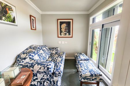 Casa à venda com 1330m², 8 quartos e 4 vagas Casa à venda com 1330m², 8 quartos e 4 vagasSala 4