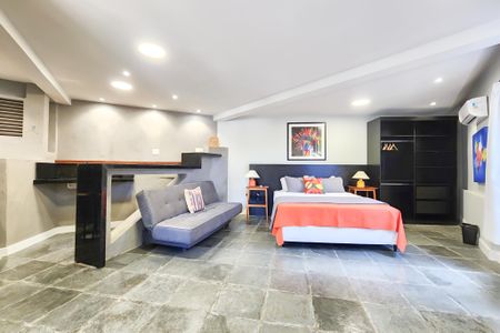 Casa à venda com 1330m², 8 quartos e 4 vagas Casa à venda com 1330m², 8 quartos e 4 vagasSuite 5