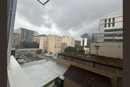 Apartamento à venda com 24m², 1 quarto e sem vaga