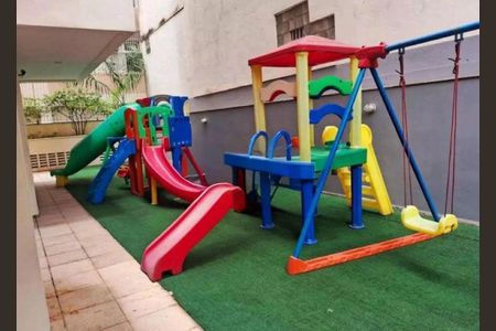 Apartamento à venda com 120m², 4 quartos e 2 vagas