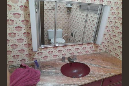 Apartamento à venda com 131m², 3 quartos e 1 vaga