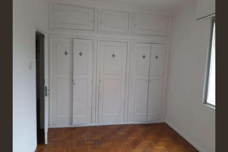 Apartamento à venda com 131m², 3 quartos e 1 vaga