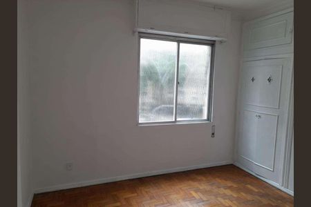 Apartamento à venda com 131m², 3 quartos e 1 vaga
