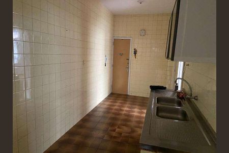 Apartamento à venda com 131m², 3 quartos e 1 vaga