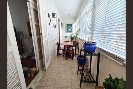 Apartamento à venda com 120m², 3 quartos e sem vaga