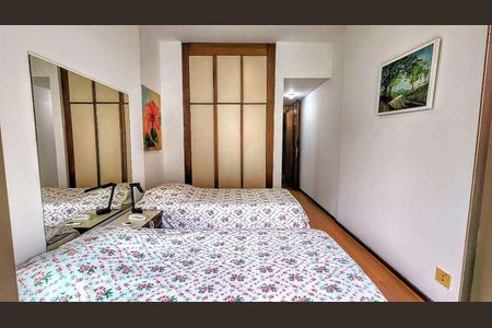 Apartamento à venda com 66m², 2 quartos e 1 vaga