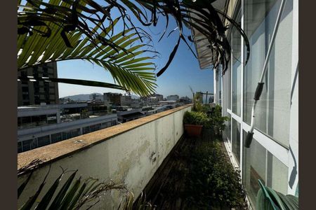 Apartamento à venda com 230m², 3 quartos e 2 vagas