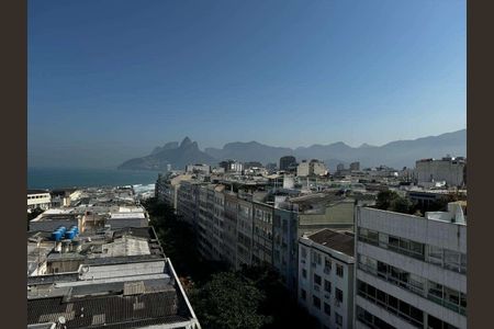 Apartamento à venda com 230m², 3 quartos e 2 vagas