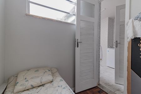 Apartamento à venda com 99m², 3 quartos e 1 vaga Apartamento à venda com 99m², 3 quartos e 1 vagaQuarto de Serviço