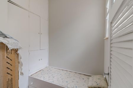 Apartamento à venda com 99m², 3 quartos e 1 vaga Apartamento à venda com 99m², 3 quartos e 1 vagaQuarto de Serviço