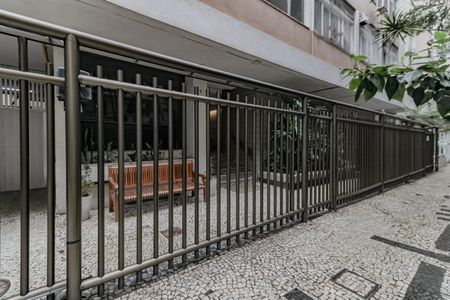 Apartamento à venda com 99m², 3 quartos e 1 vaga Apartamento à venda com 99m², 3 quartos e 1 vagaEntrada
