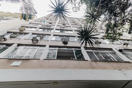 Apartamento à venda com 99m², 3 quartos e 1 vaga Apartamento à venda com 99m², 3 quartos e 1 vagaFachada do Prédio