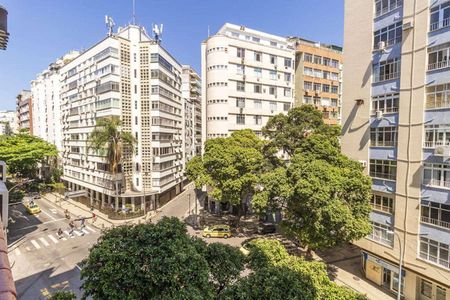 Apartamento à venda com 199m², 4 quartos e 1 vaga