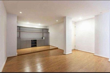 Apartamento à venda com 250m², 4 quartos e 1 vaga