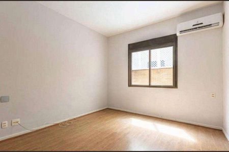 Apartamento à venda com 250m², 4 quartos e 1 vaga