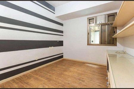 Apartamento à venda com 250m², 4 quartos e 1 vaga