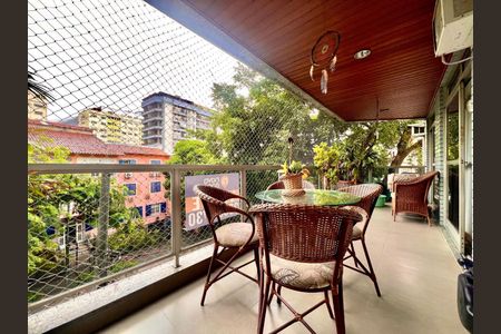 Apartamento à venda com 140m², 3 quartos e 2 vagas