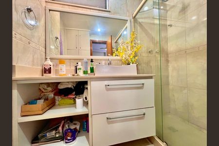 Apartamento à venda com 140m², 3 quartos e 2 vagas