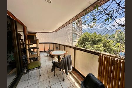 Apartamento à venda com 110m², 3 quartos e 1 vaga