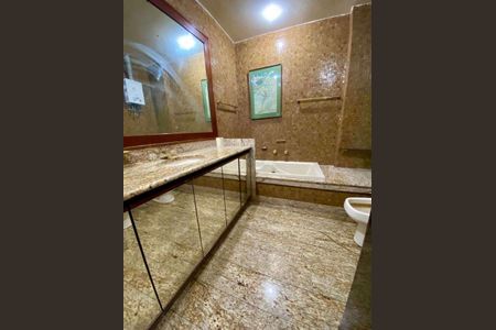 Apartamento à venda com 200m², 4 quartos e 1 vaga