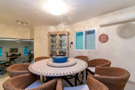 Casa à venda com 300m², 3 quartos e 5 vagasSala de Jantar