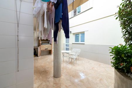 Casa à venda com 300m², 3 quartos e 5 vagasÁrea de Serviço