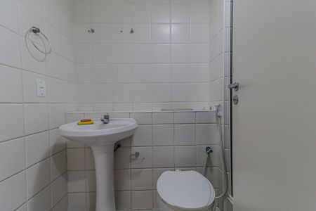 Apartamento à venda com 62m², 3 quartos e 1 vaga Apartamento à venda com 62m², 3 quartos e 1 vagaBanheiro Social