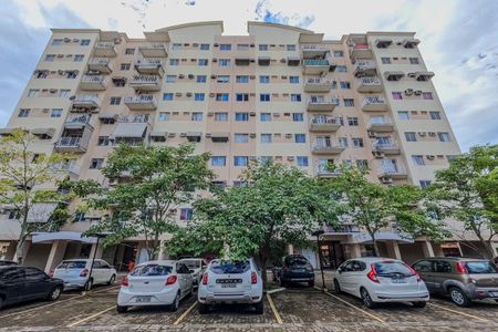 Apartamento à venda com 62m², 3 quartos e 1 vaga Apartamento à venda com 62m², 3 quartos e 1 vagaFachada do bloco