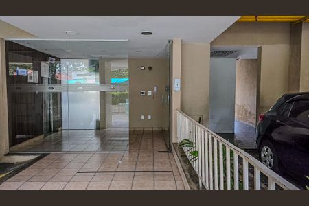 Apartamento à venda com 62m², 3 quartos e 1 vaga Apartamento à venda com 62m², 3 quartos e 1 vagaHall social