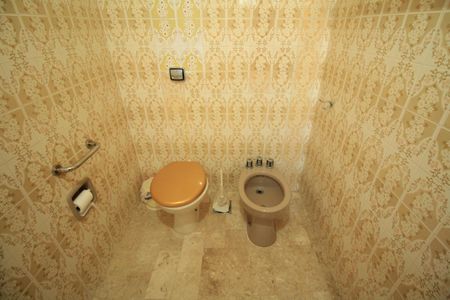 Apartamento para alugar com 160m², 4 quartos e 2 vagas Apartamento para alugar com 160m², 4 quartos e 2 vagasBanheiro do Quarto 4