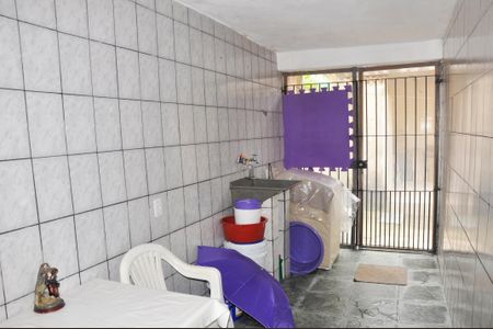 Casa à venda com 281m², 3 quartos e 2 vagas Casa à venda com 281m², 3 quartos e 2 vagasÁrea de Serviço