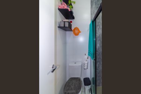 Apartamento à venda com 53m², 2 quartos e sem vaga Apartamento à venda com 53m², 2 quartos e sem vagaBanheiro