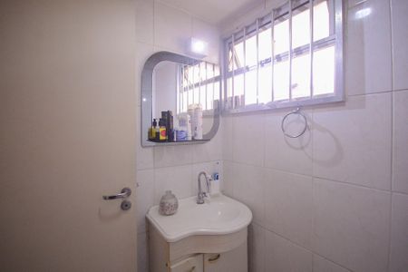 Banheiro  de apartamento à venda com 1 quarto, 35m² em Liberdade, São Paulo