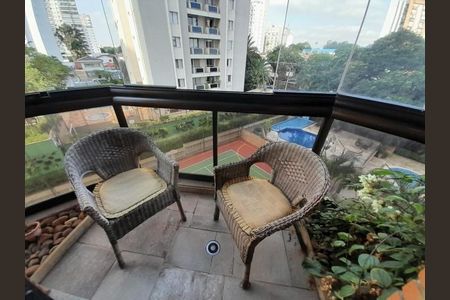 Apartamento à venda com 276m², 4 quartos e 3 vagas