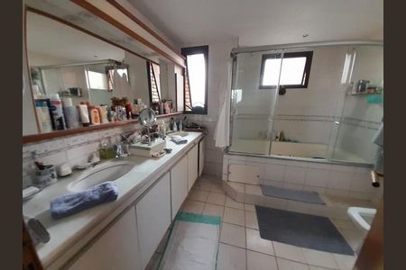 Apartamento à venda com 276m², 4 quartos e 3 vagas