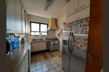 Apartamento à venda com 276m², 4 quartos e 3 vagas