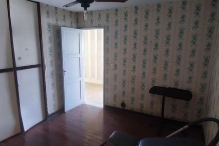 Casa à venda com 330m², 5 quartos e 1 vaga