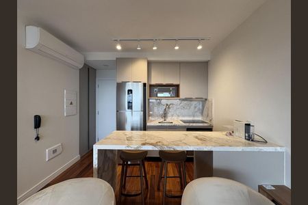 Apartamento à venda com 66m², 1 quarto e 1 vaga