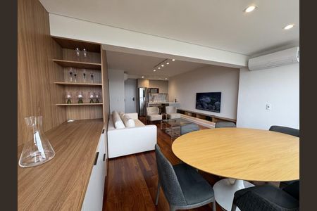 Apartamento à venda com 66m², 1 quarto e 1 vaga