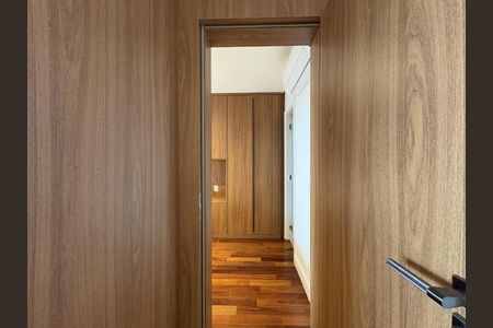Apartamento à venda com 66m², 1 quarto e 1 vaga