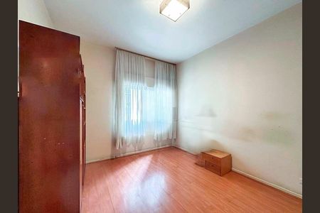Apartamento à venda com 180m², 3 quartos e 1 vaga