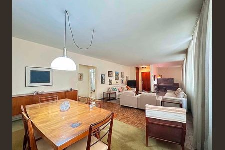 Apartamento à venda com 180m², 3 quartos e 1 vaga